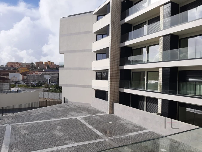 Apartamento T1 para Arrendamento em Santa Marinha e São Pedro da Afurada Foto 37