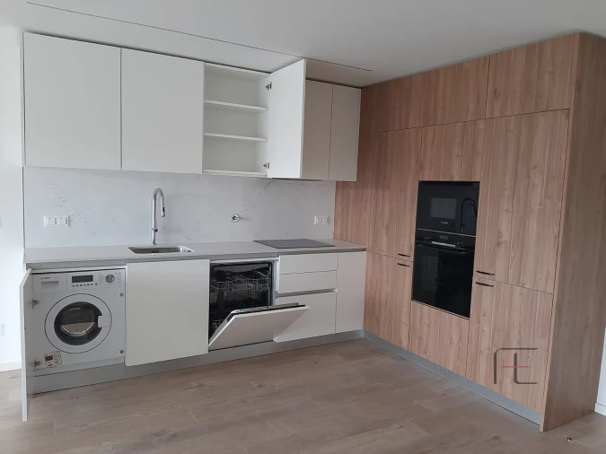 Apartamento T1 para Arrendamento em Santa Marinha e São Pedro da Afurada Foto 1