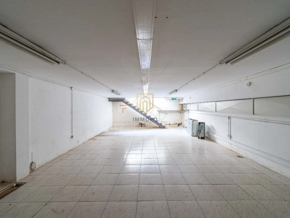 Loja para Arrendamento em Cedofeita, Santo Ildefonso, Sé, Miragaia, São Nicolau e Vitória Foto 19