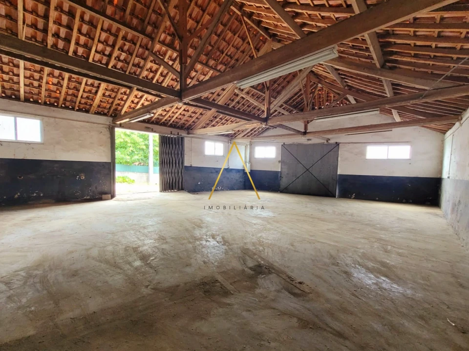 Armazém para Venda em Silgueiros Foto 3