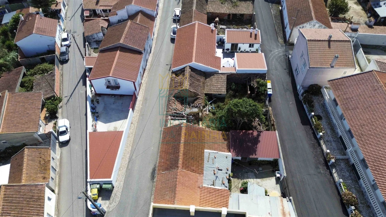 Moradia T2 para Venda em Vau Foto 13