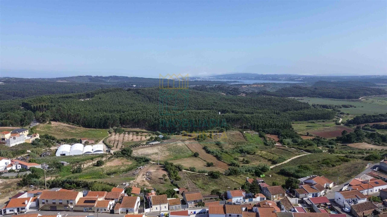 Moradia T2 para Venda em Vau Foto 15