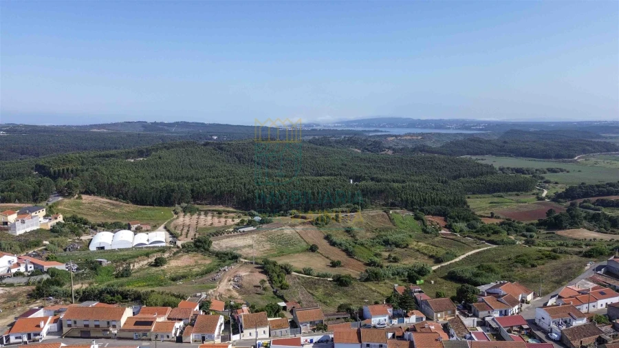 Moradia T2 para Venda em Vau Foto 15