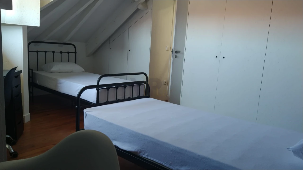 Quarto para Arrendamento em Paranhos Foto 8