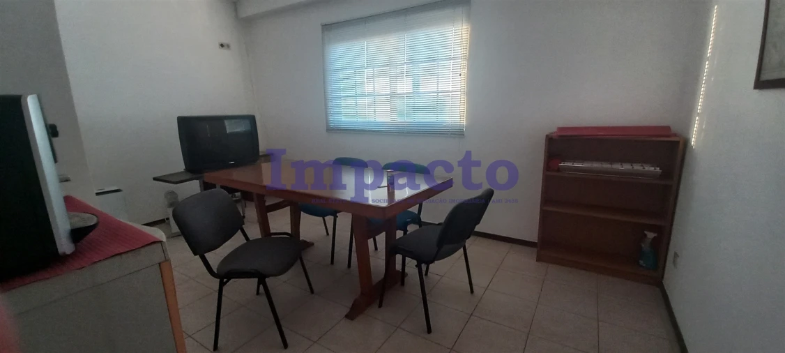 Armazém para Venda em Gafanha da Encarnação Foto 20