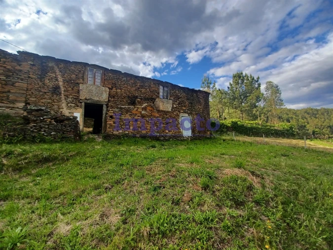 Moradia T0 para Venda em Fermedo