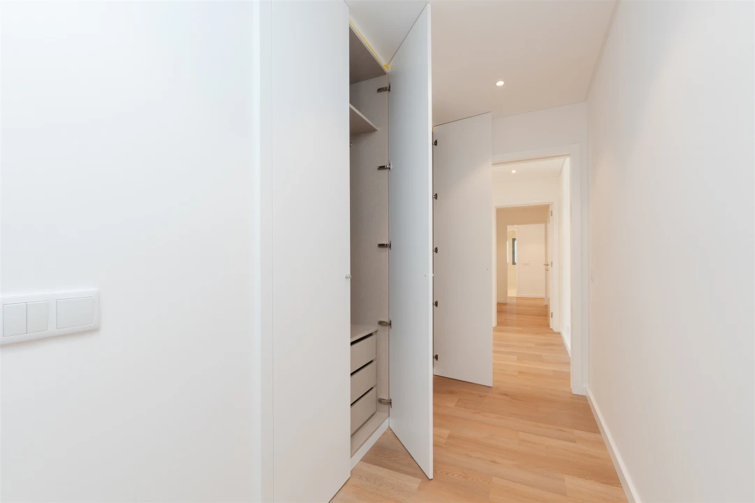 Apartamento T3 para Venda em Alcabideche Foto 35
