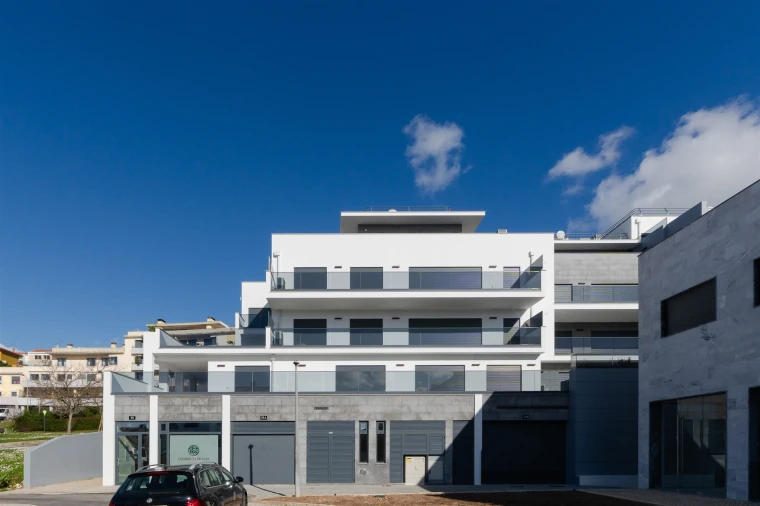 Apartamento T3 para Venda em Alcabideche Foto 4