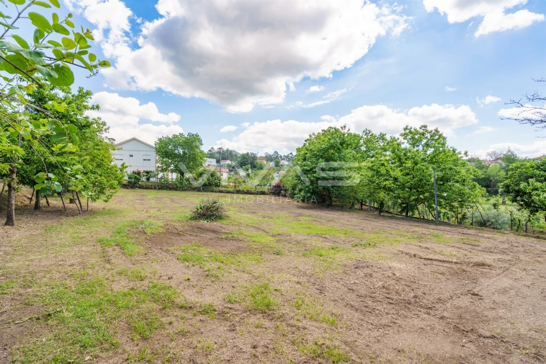 Terreno para Venda em Sande, Vilarinho, Barros e Gomide Foto 5