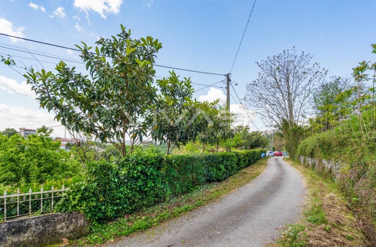 Terreno para Venda em Sande, Vilarinho, Barros e Gomide Foto 3