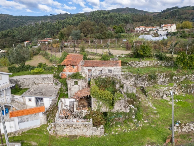 Moradia T0 para Venda em Sande, Vilarinho, Barros e Gomide Foto 1