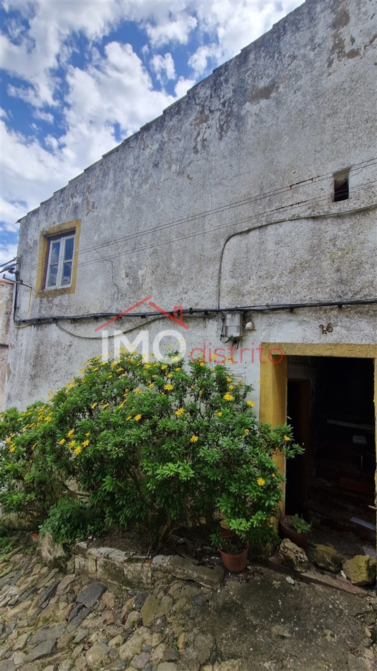 Moradia T1 para Venda em Santa Maria da Devesa Foto 2