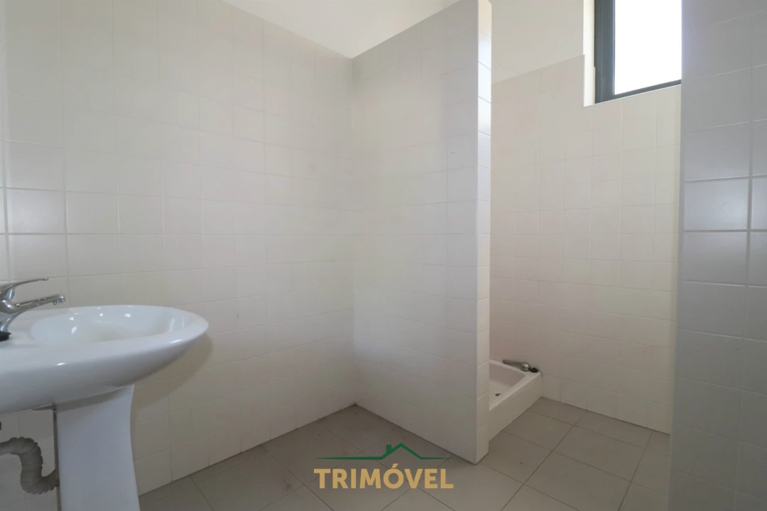 Negócio para Arrendamento em Nogueira do Cravo e Pindelo Foto 8