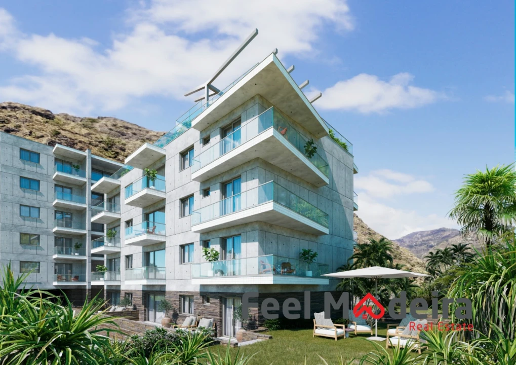 Apartamento T1 para Venda em Ribeira Brava Foto 1