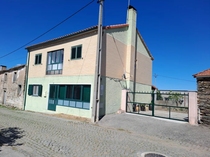 Moradia T4 para Venda em Sendim e Atenor Foto 8