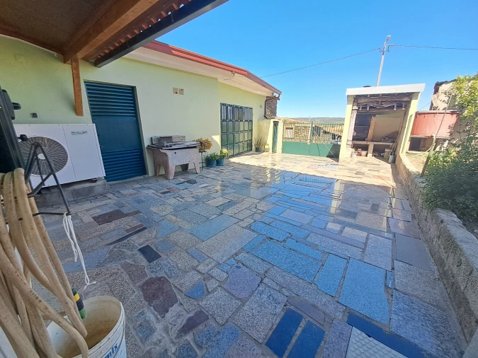 Moradia T4 para Venda em Sendim e Atenor Foto 51