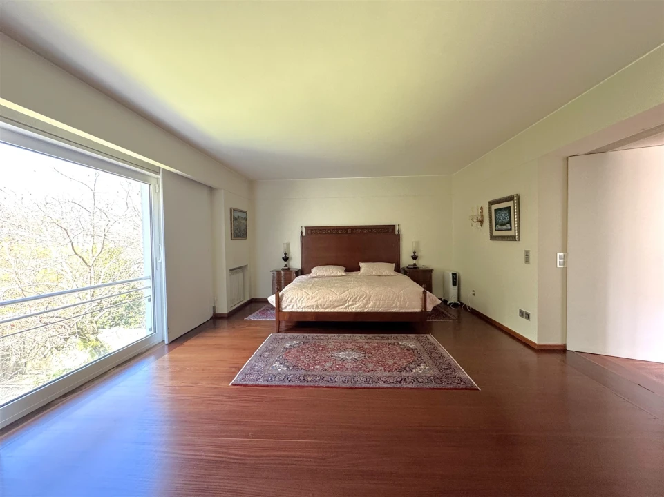 Moradia T7 para Venda em Lordelo do Ouro e Massarelos Foto 27