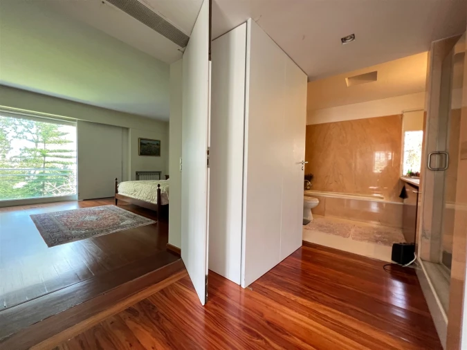 Moradia T7 para Venda em Lordelo do Ouro e Massarelos Foto 32