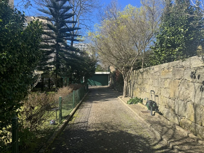 Moradia T7 para Venda em Lordelo do Ouro e Massarelos Foto 53