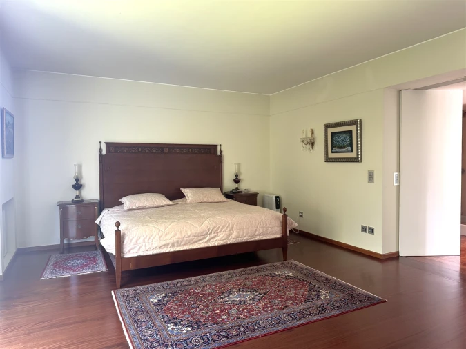 Moradia T7 para Venda em Lordelo do Ouro e Massarelos Foto 28