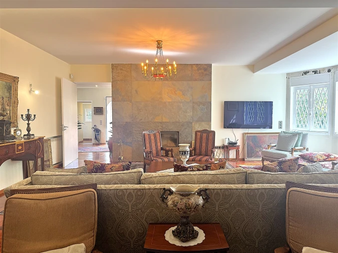 Moradia T7 para Venda em Lordelo do Ouro e Massarelos Foto 13