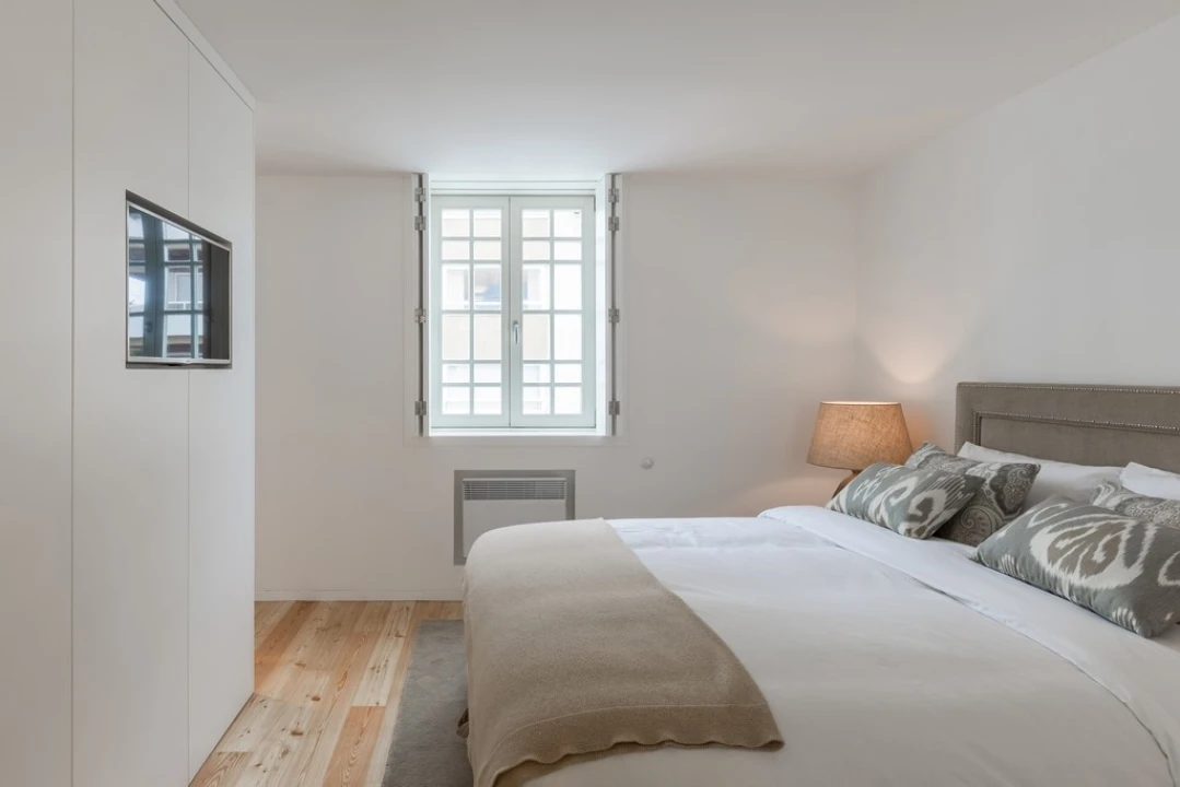 Moradia T2 para Arrendamento em Aldoar, Foz do Douro e Nevogilde Foto 12