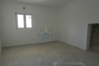 Moradia T0 para Venda em Vilares de Vilariça