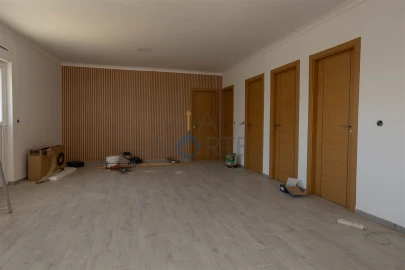 Moradia T0 para Venda em Vilares de Vilariça