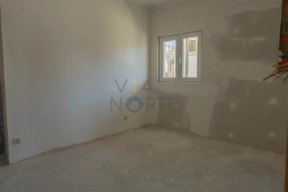 Moradia T0 para Venda em Vilares de Vilariça