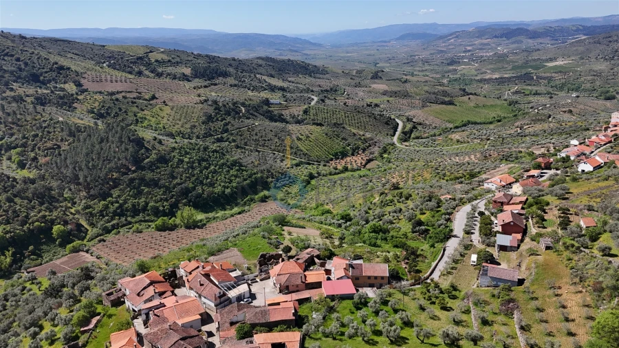 Moradia T0 para Venda em Vilares de Vilariça Foto 15