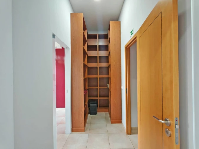 Escritório para Arrendamento em Covilhã e Canhoso Foto 7