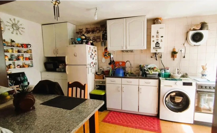 Moradia T5 para Venda em Pedome Foto 5