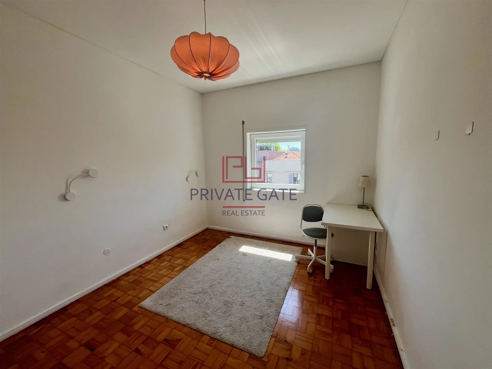 Apartamento T4 para Venda em Lordelo do Ouro e Massarelos Foto 14