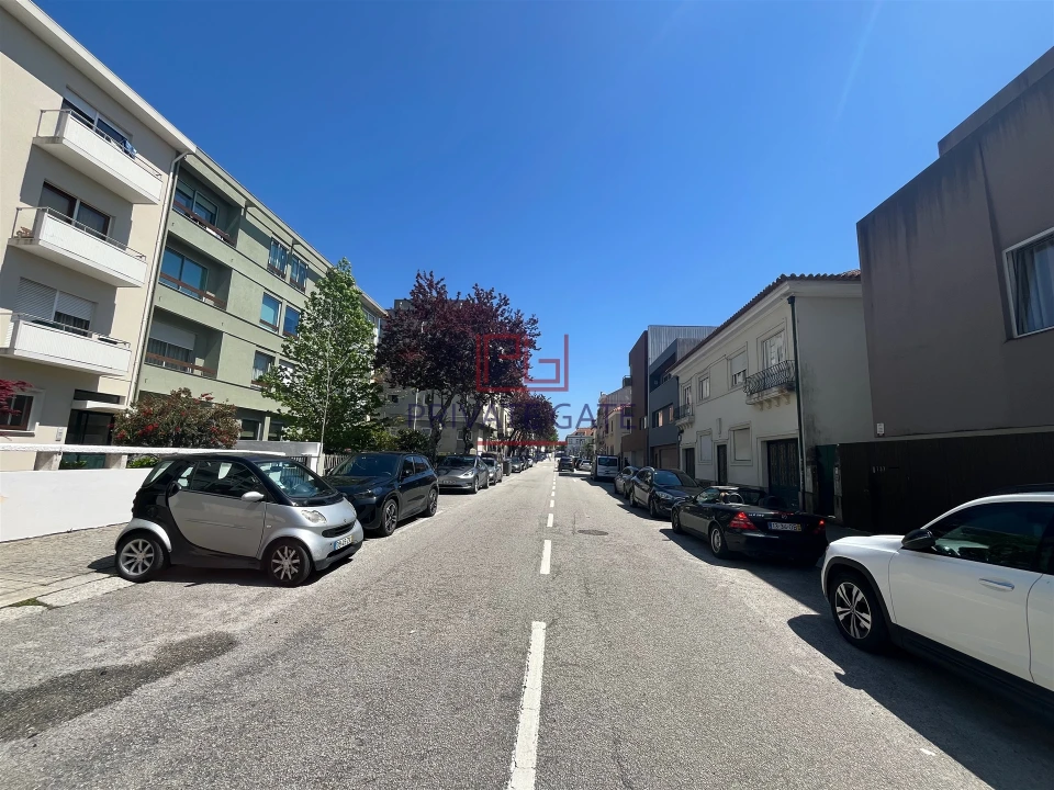 Apartamento T4 para Venda em Lordelo do Ouro e Massarelos Foto 21