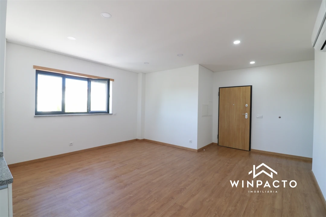 Apartamento T3 para Venda em Nelas Foto 13