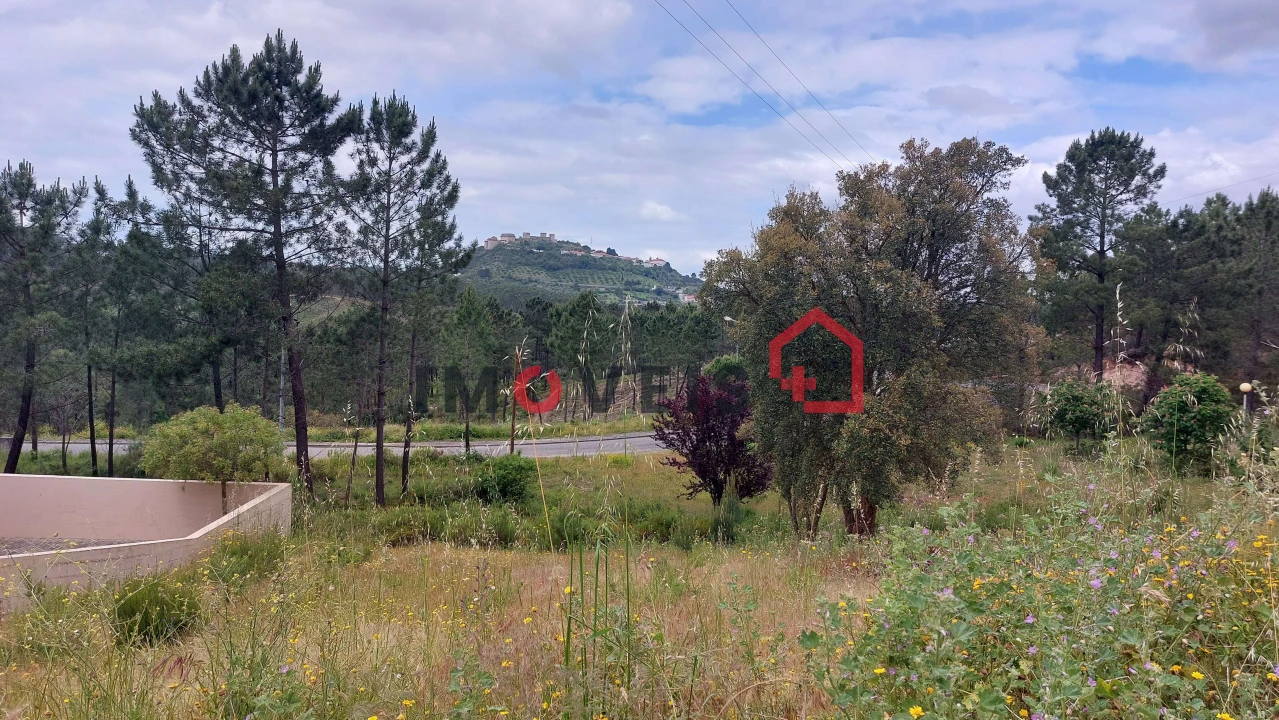 Terreno para Venda em Nossa Senhora das Misericordias Foto 1