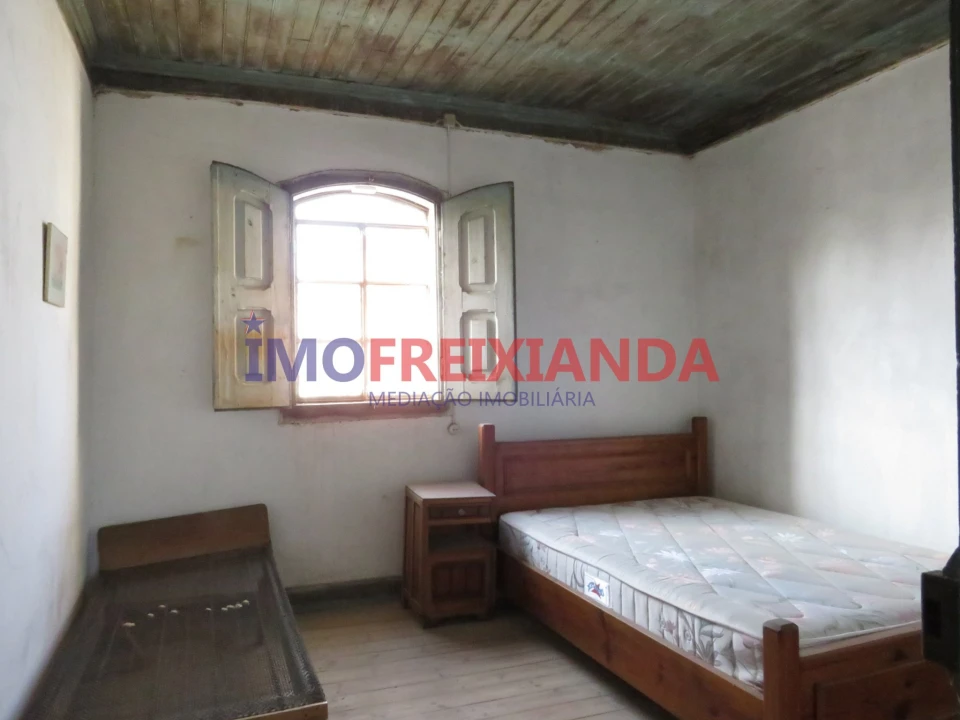 Moradia T3 para Venda em Freixianda, Ribeira do Fárrio e Formigais Foto 14