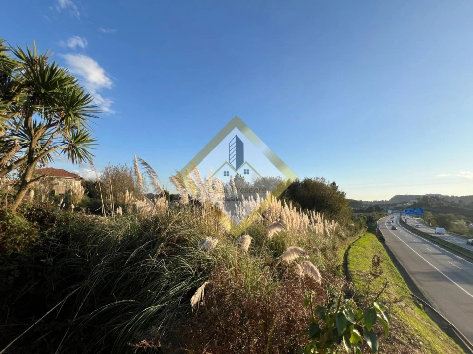 Terreno para Venda em Vilar de Andorinho Foto 6