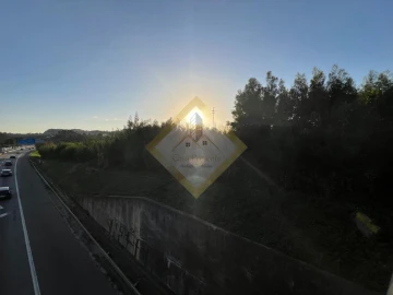 Terreno para Venda em Vilar de Andorinho