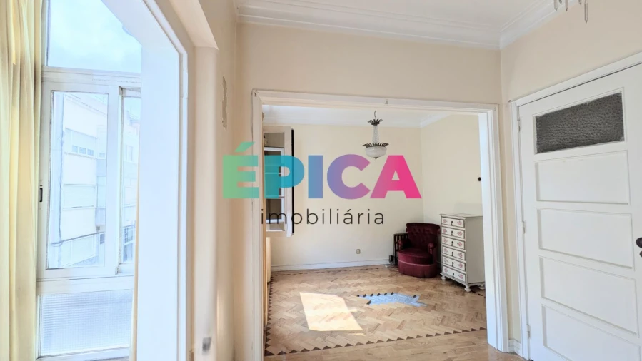 Apartamento T2 para Venda em Beato Foto 22