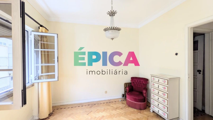 Apartamento T2 para Venda em Beato Foto 14