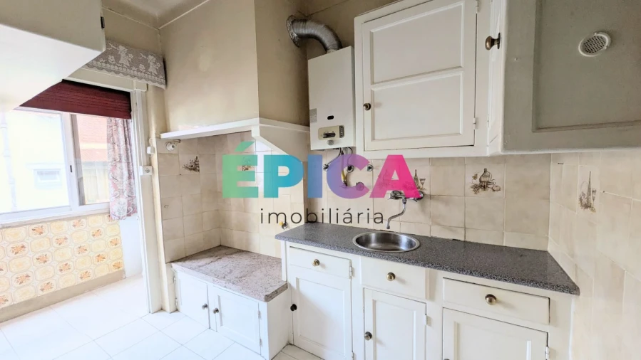 Apartamento T2 para Venda em Beato Foto 30