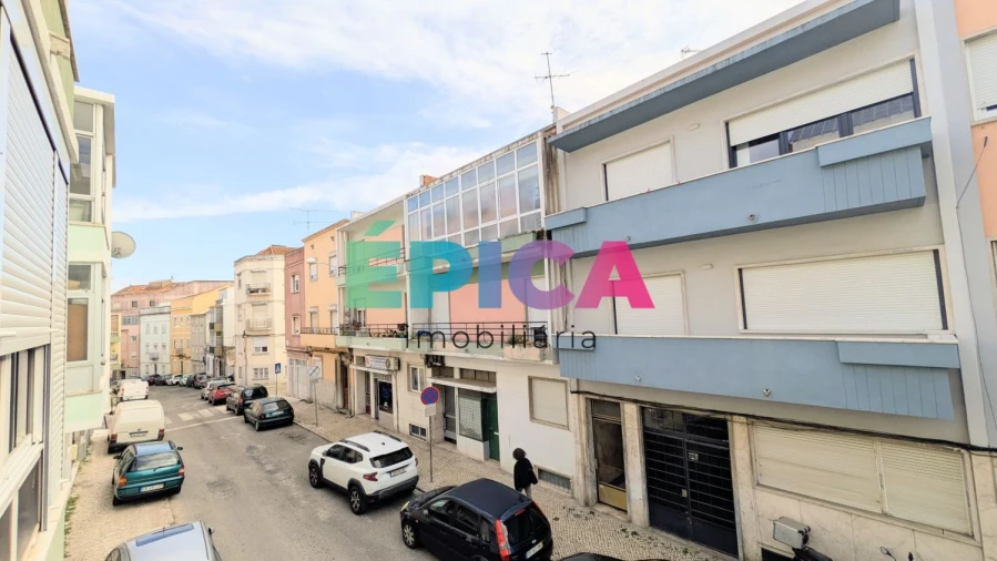 Apartamento T2 para Venda em Beato Foto 45