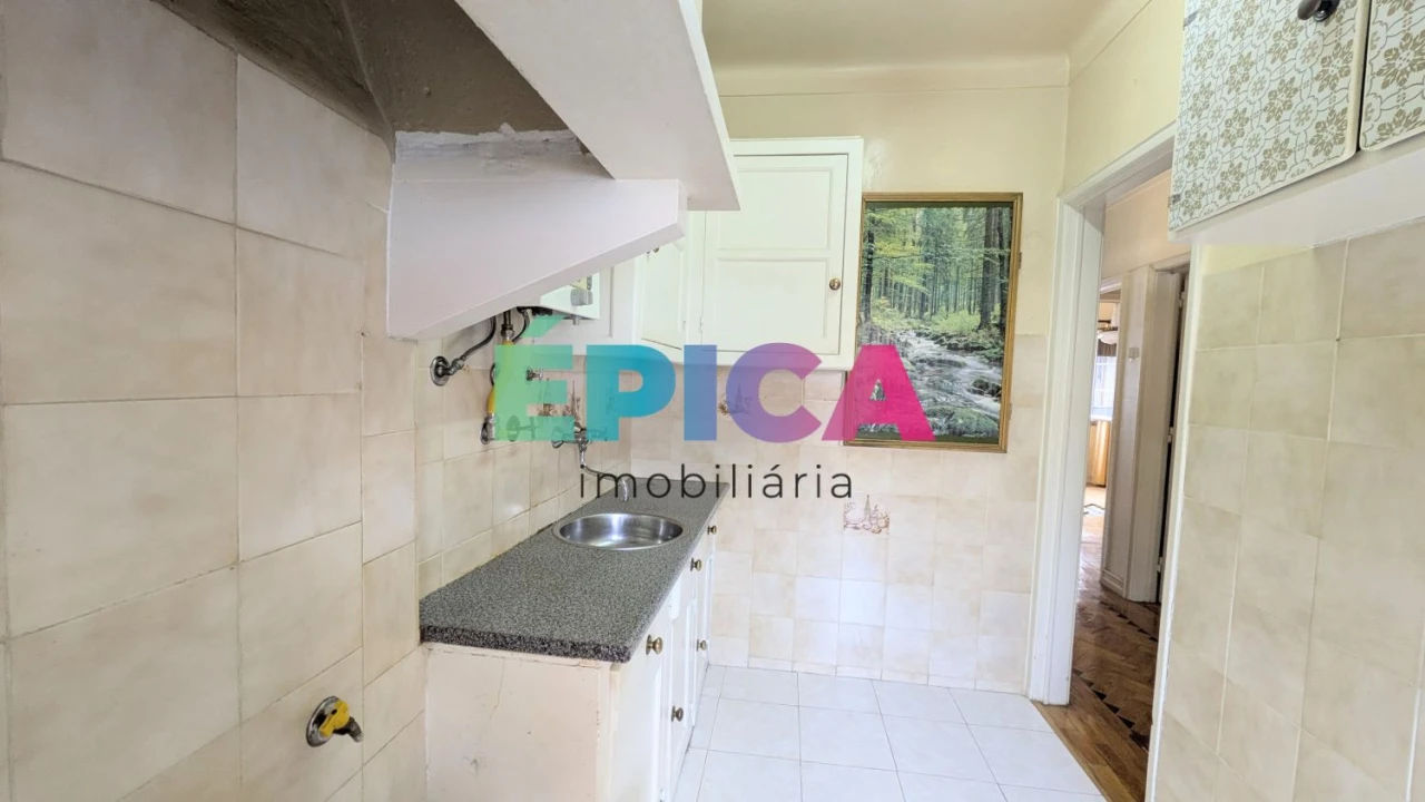 Apartamento T2 para Venda em Beato Foto 34