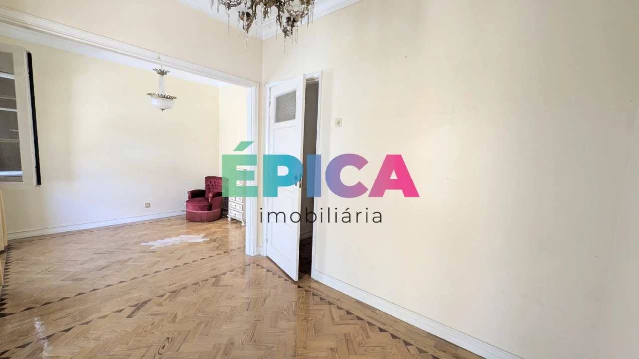 Apartamento T2 para Venda em Beato Foto 12