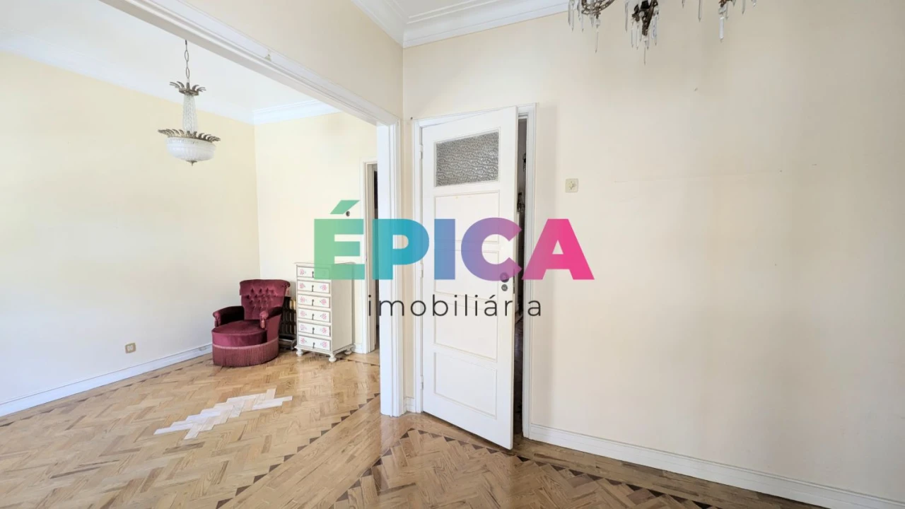 Apartamento T2 para Venda em Beato Foto 10