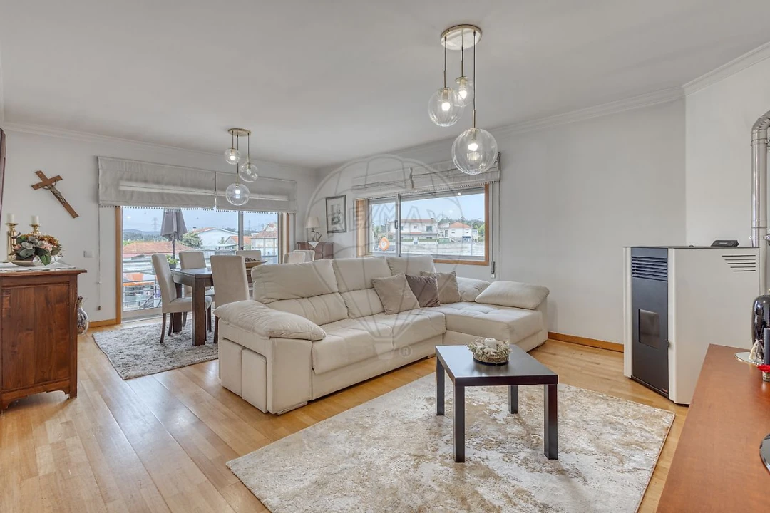 Apartamento T3 para Venda em Campo e Sobrado Foto 15