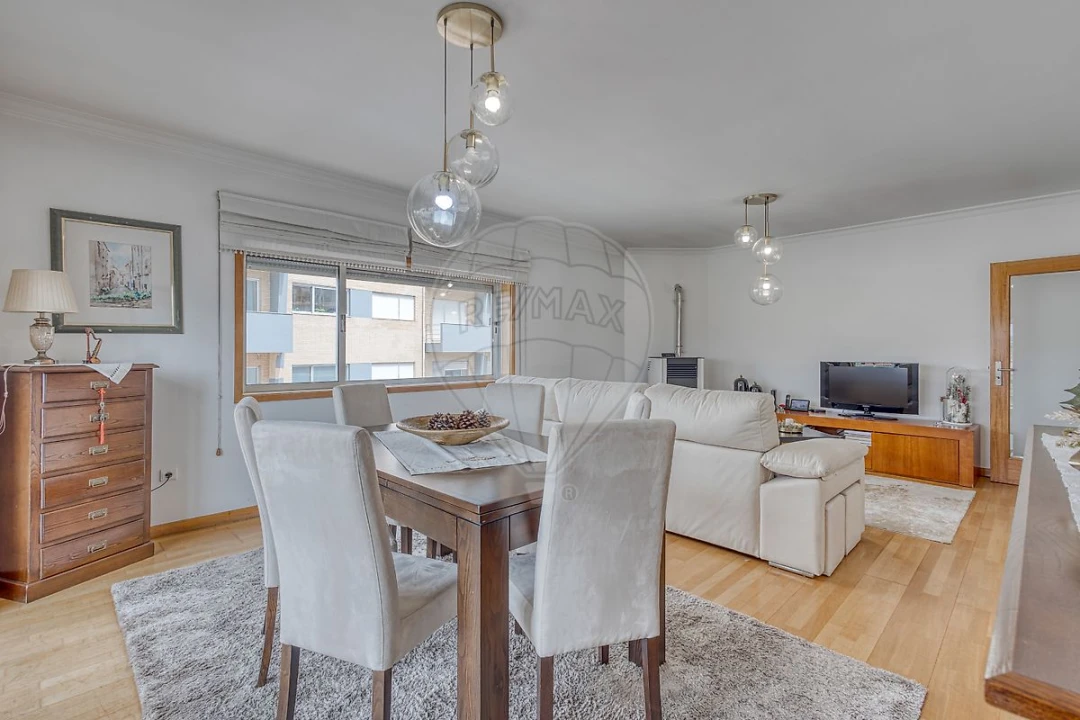 Apartamento T3 para Venda em Campo e Sobrado Foto 17