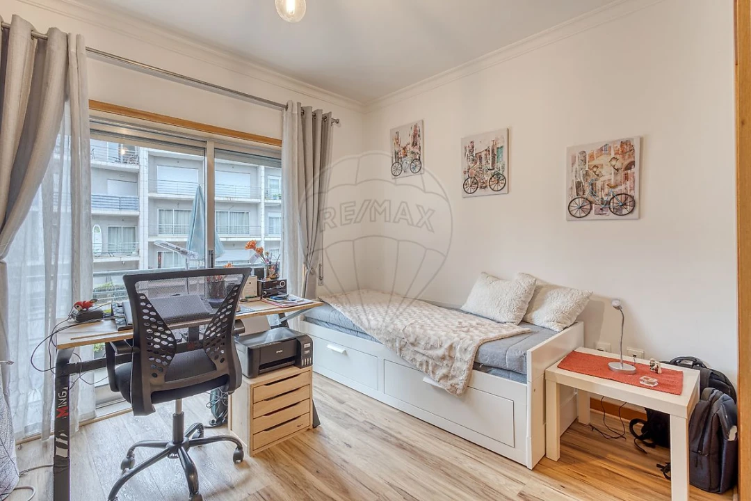 Apartamento T3 para Venda em Campo e Sobrado Foto 8