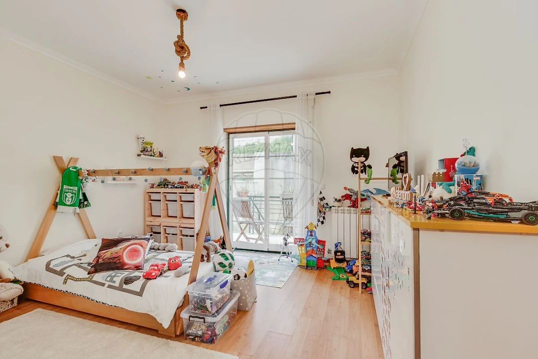 Apartamento T2 para Venda em Igreja Nova e Cheleiros Foto 8